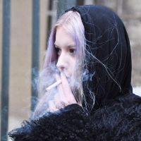 港姬：把面具撕开再来说话我怕你承受不了 我想知道让我想起你的