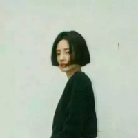 短发， 太阳是多么孤单缺乏安