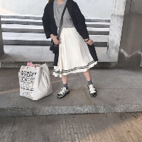 理亏 电梯里有烟味我宁愿走