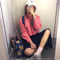 理亏 电梯里有烟味我宁愿走