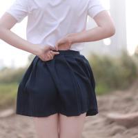 冰卯 世界很大也很小。你永