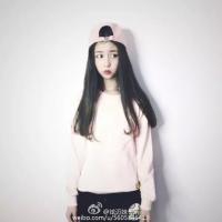 都是些女神！ 我一个人走，一个人看