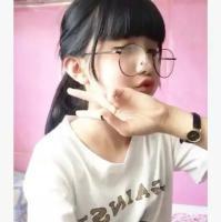 都是些女神！ 我一个人走，一个人看