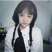 都是些女神！ 我一个人走，一个人看