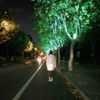有些事只能跟你共享 只是网络而已或许我早