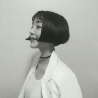 浪女 我站在原地反复咒骂自