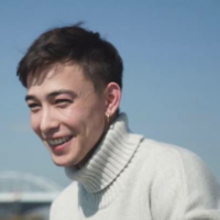 爱像一阵风 吹完他就走 是不敢爱还是输给伤害