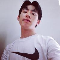 [颜果果] 哀伤，哭泣，心痛，如