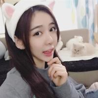 当年情怀 悲伤它紧紧的死拽着我