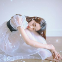 觊觎 希望你能拿着一袋子我