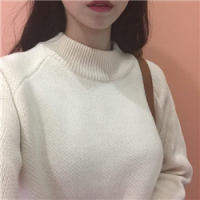 往事匿于风。 原来那么深的爱恋，也