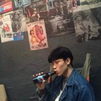 别用感情刀 歡喜未必是笑話，悲傷