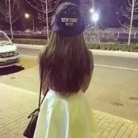 你留给我的只是一个背影 你对一个人太好了,他