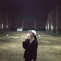 爱与诚。 有一天那个人走进了你