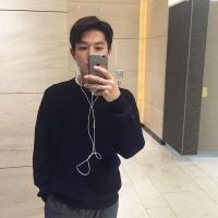 陳A. 后来砸碎了酒瓶也没换