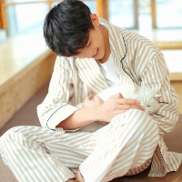 自截 id:日寐不袂 假若注定是过客起初又