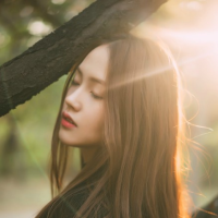 想起你很温柔. 孤独在喉咙里生根发芽