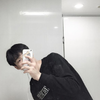 id:日寐不袂 现在不掏心掏肺，是为