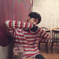 想起你很温柔. 我有点不像我 你也有