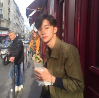 想起你很温柔. 我有点不像我 你也有