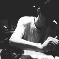 没你的世界， 我赔上一生情动也换不