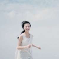人从众 这片海不再是我爱的蓝