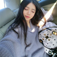 闻讯 是该夸你对她忠心不二