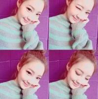 四宫格。 早晚会有人代替你在我