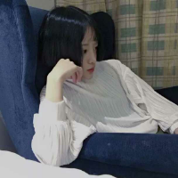 gug “像旧巷子里的猫我很