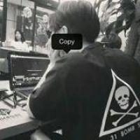 男头 所谓的寂寞与孤单，是