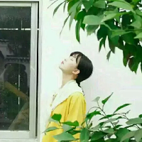 HUANG. 一个疯子放弃一个傻子