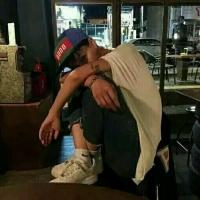 一首散魂诗 时光是个忧伤的东西，