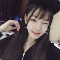 闻讯 你的肩膀染了她的缠绵