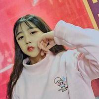 小啊妹呐~ 是不是你视力不好看不