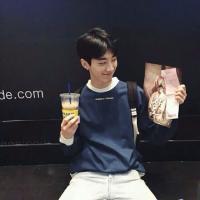 没人气，无人喜 别再夜里哭的像个孩子