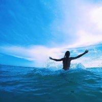 海边浪个够 原来不管我多好你都不