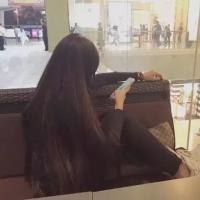对真心待我的人我从不吝啬我的感情 每次都是这样 我很不