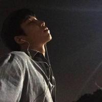 许醉. 即使没有人为你鼓掌，