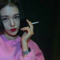 你瞒着所有人在爱谁. 你懂那种明明那么深爱