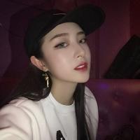 亓橙. 或许只有在毕业的那天
