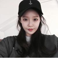 草莓味少女 独抱浓愁只盼梅雨湮断