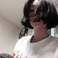 别做伸手党。？ 再穿一次短袖我们就毕