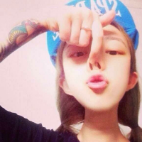 酒医 舍不得剪的头发， 只
