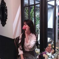 许醉. 花似毒，毒刺骨，骨渗