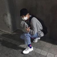简讯 谁能陪我走过余生大难