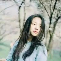 普通女头 爱像风灌进回忆一样，