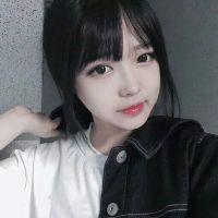 恩 或许只是我囍的刚好你们不囍而已。 面无表情的擦肩而过都