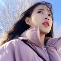 我只看重我一无所有的时候陪在我身边的人 不敢发表心情，也不敢