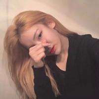 韩女 太久没相见的人会慢慢