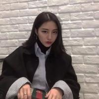爱恨随意 她对我说他很好 嗯你
